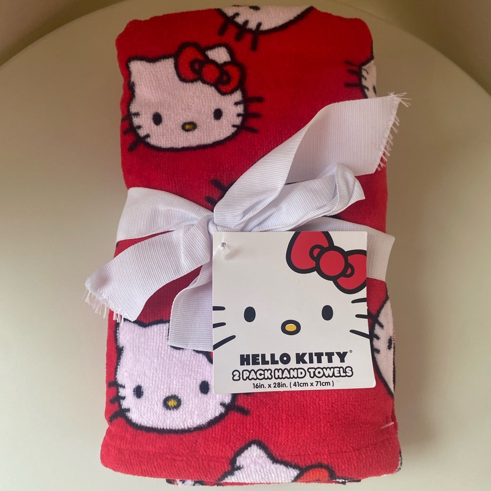 HELLO KITTY set of 2 Hand Towels - Picture 5 of 5